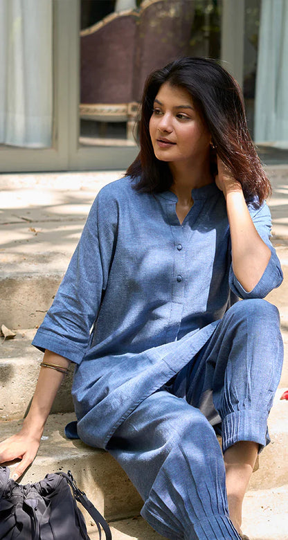 Sunday Paper Co-ord Set in Easy Blue n Red