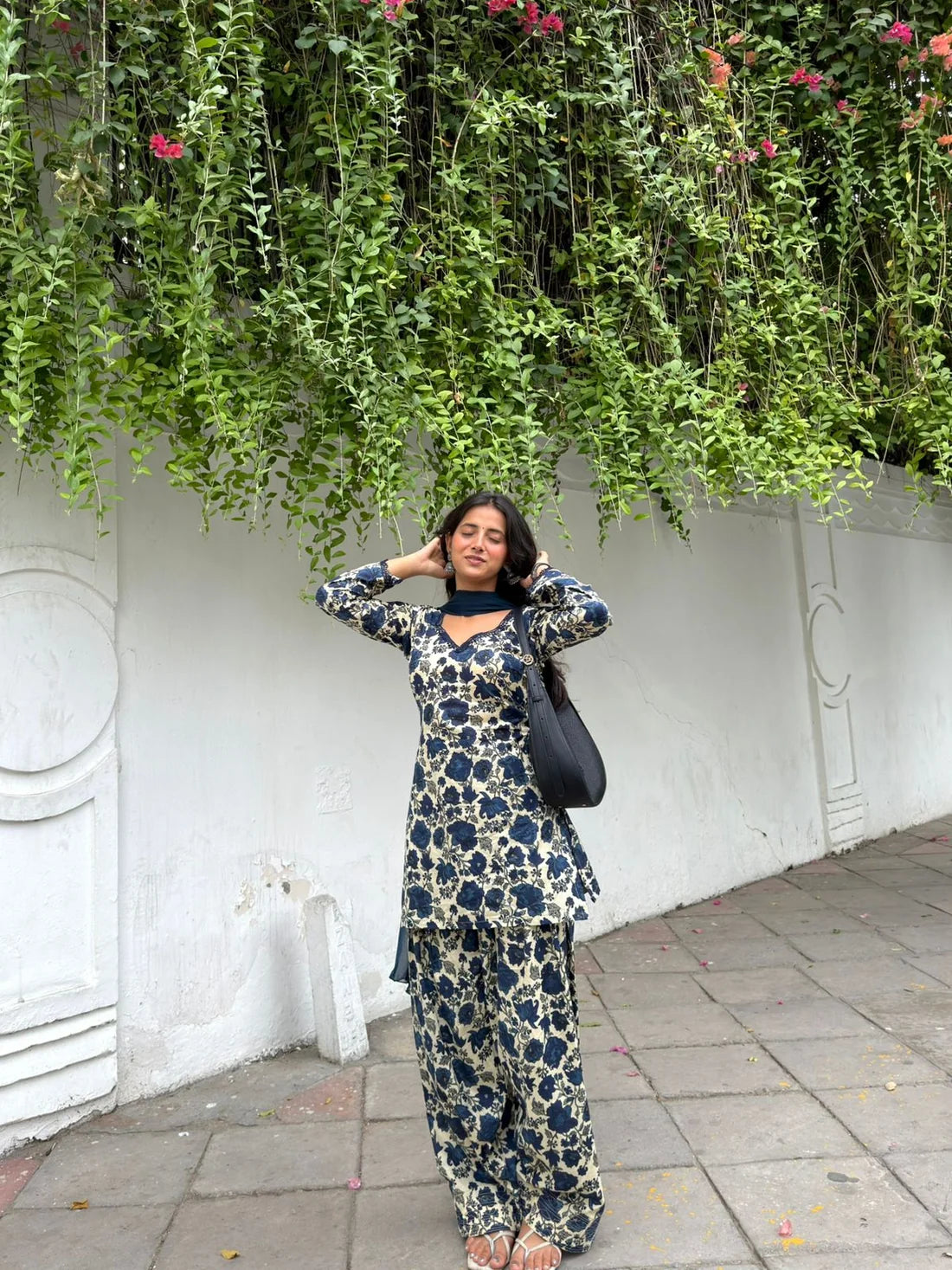 Saavan blue cotton farshi set.