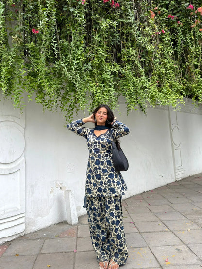 Saavan blue cotton farshi set.