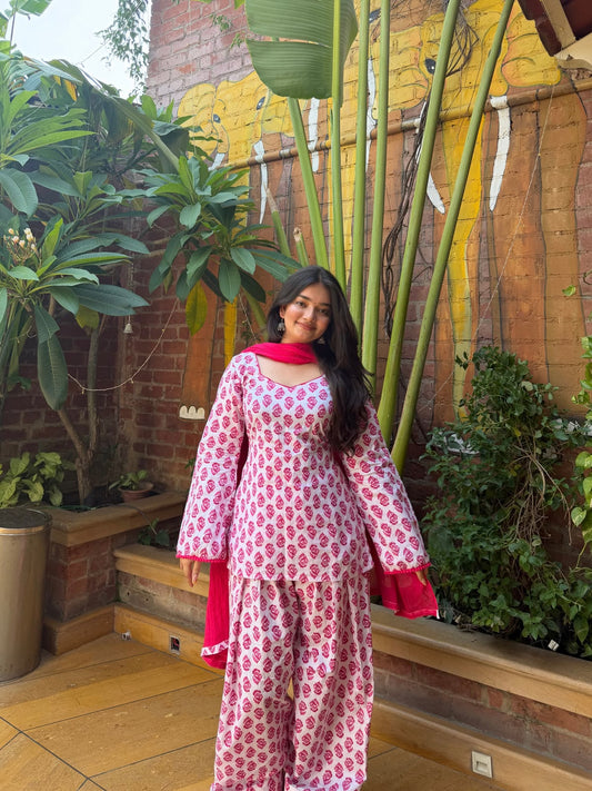Women Spacial Farshi salwar set for summers