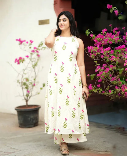 Flower Cotton Cut Sleeve Kurta & Pant Set.