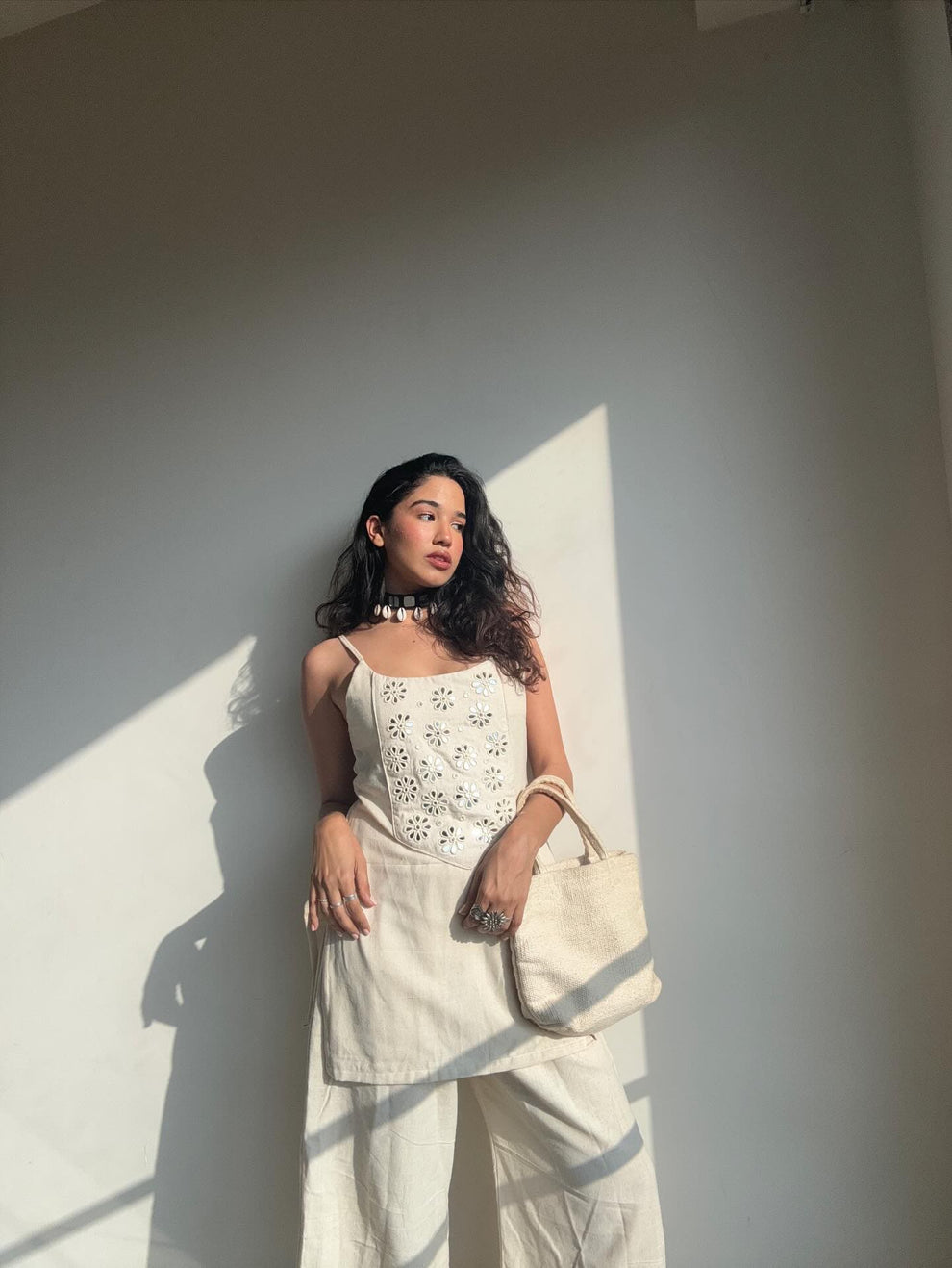 Dori Sheesh Phool Kurti Plazo