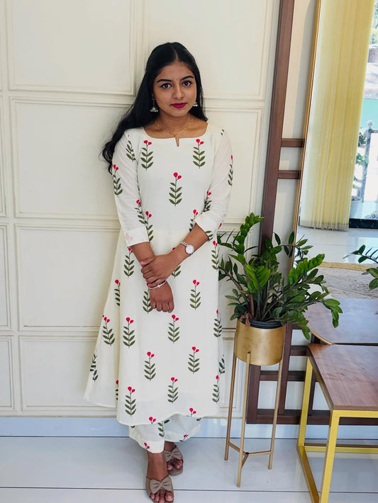 Flower Cotton Cut Sleeve Kurta & Pant Set.