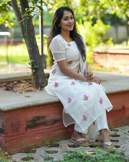 Ruby White Embroidered Kota Doriya Straight Traditional Salwar Kameez Kurti Pant Set for Women